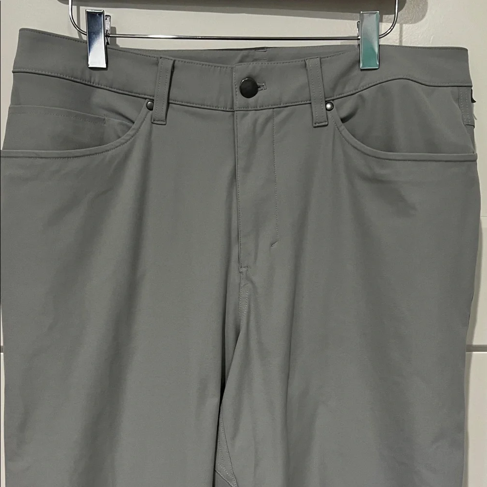Lululemon ABC Slim Trousers Sz 32